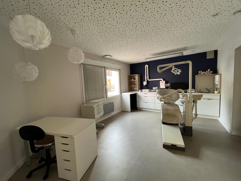 Local commercial - 135 m²