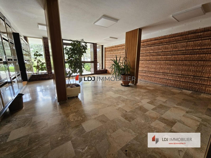 Appartement - 101 m² - 4 pièces