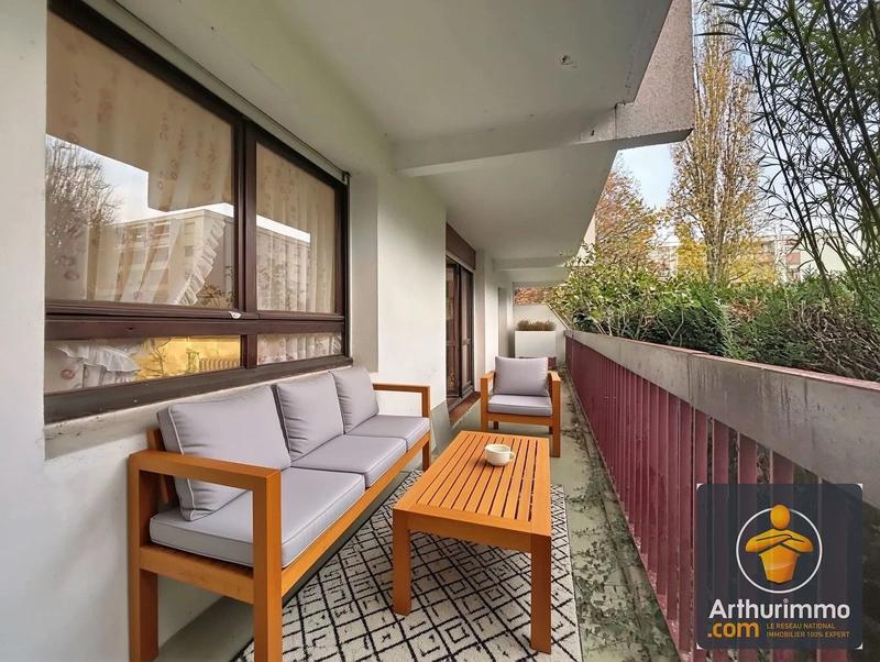 Appartement - 104 m² - 5 pièces