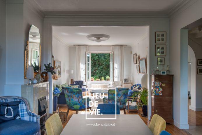 Maison ancienne - 203 m² - 7 pièces