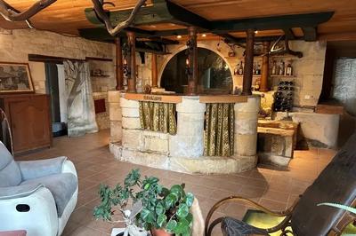 Moulin - 244 m² - 5 pièces