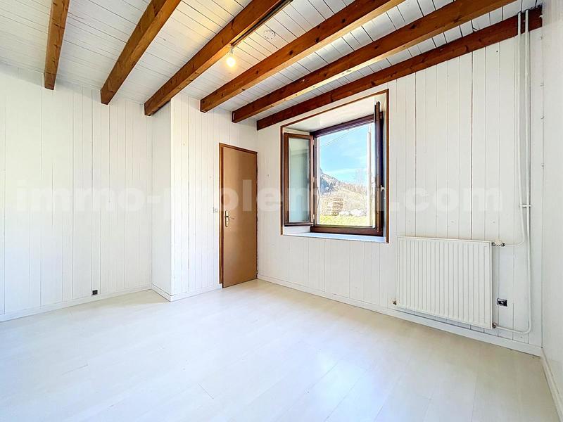 Maison - 106 m² - 5 pièces