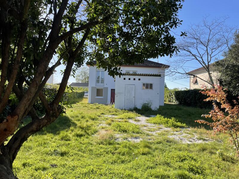 Maison traditionnelle - 120 m² - 6 pièces