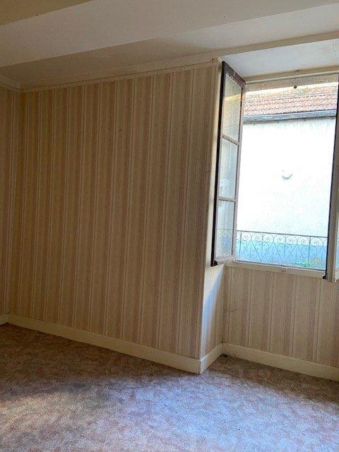 Maison - 91 m² - 5 pièces