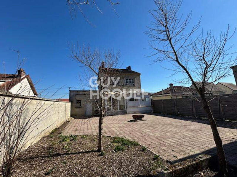 Maison - 106 m² - 5 pièces