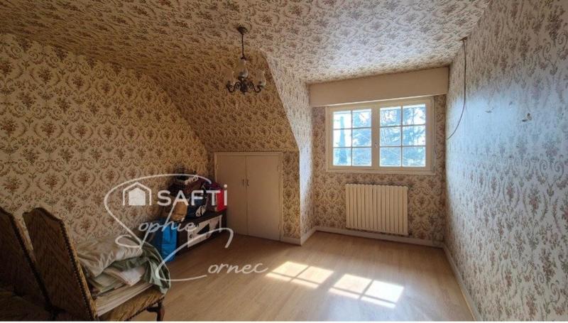 Maison - 262 m² - 7 pièces