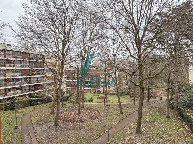 Appartement - 109 m² - 6 pièces