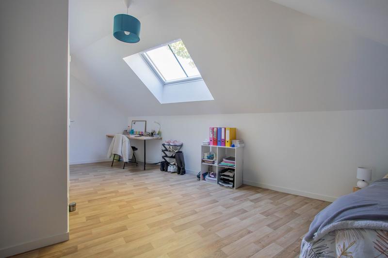 Maison - 110 m² - 6 pièces