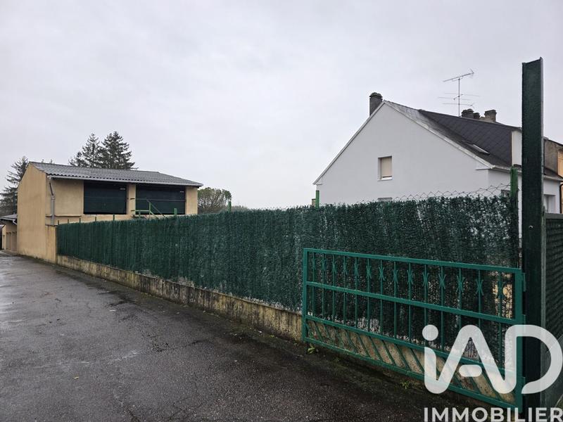 Maison - 222 m² - 2 pièces