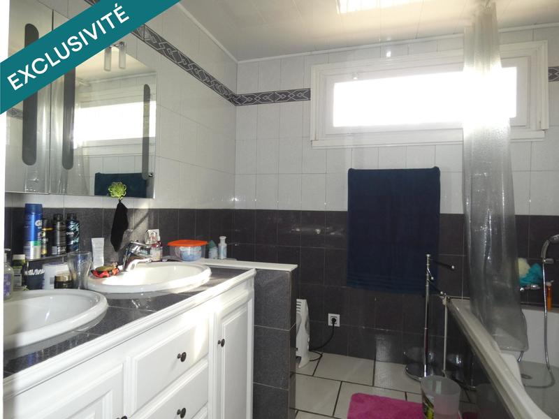 Villa - 155 m² - 6 pièces