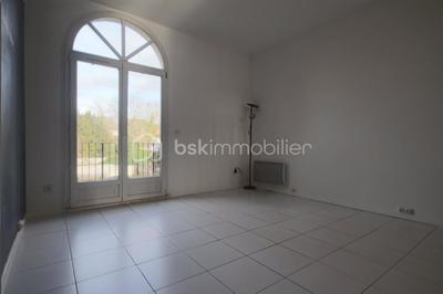Maison - 85 m² - 5 pièces