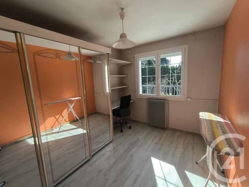 Maison - 146 m² - 7 pièces