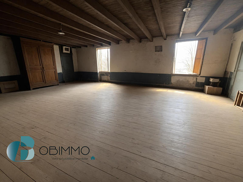 Maison - 284 m² - 10 pièces