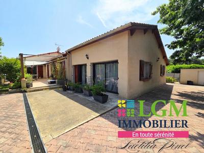 Maison - 206 m² - 8 pièces