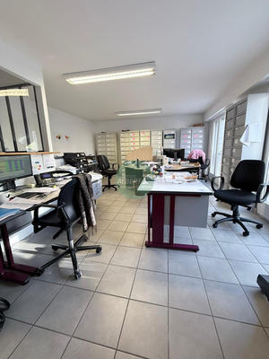 Local d'activités - 98 m²