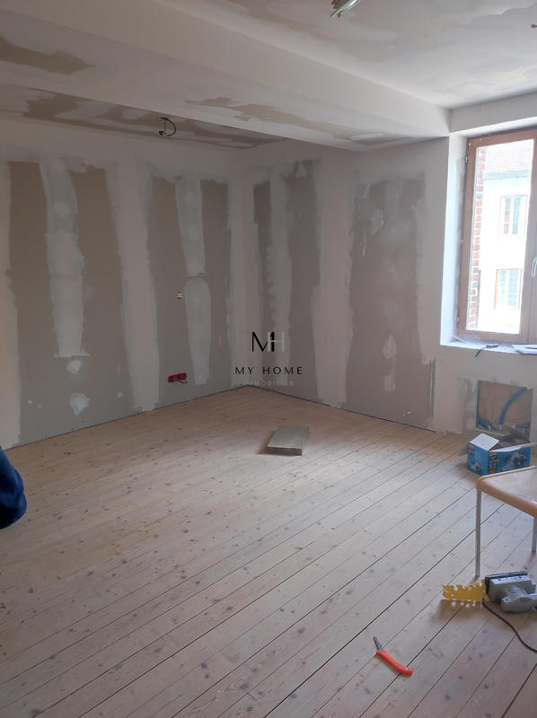 Maison ancienne - 233 m² - 10 pièces