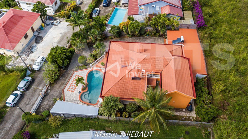 Maison - 165 m² - 6 pièces