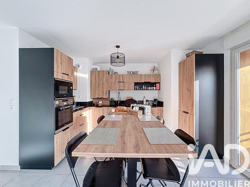 Appartement - 81 m² - 4 pièces