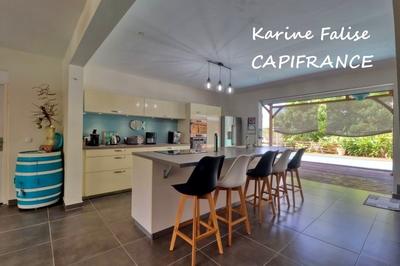 Maison - 192 m² - 8 pièces