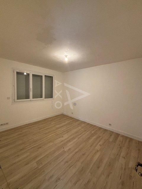 Viager - Maison - 90 m² - 4 pièces