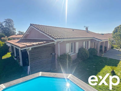 Villa - 100 m² - 6 pièces