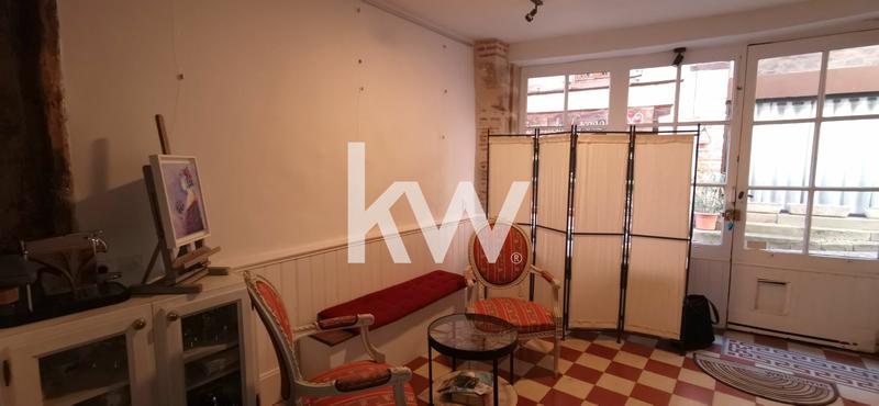 Immeuble mixte - 52 m²