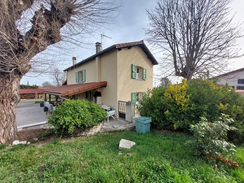 Maison - 99 m² - 4 pièces