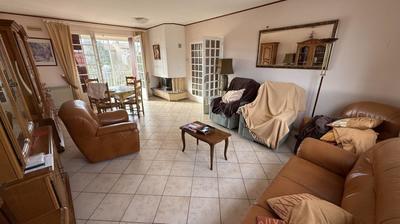 Maison - 166 m² - 5 pièces