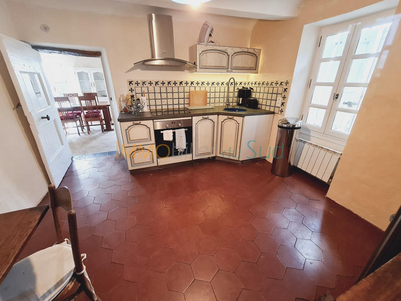 Mas - 280 m² - 13 pièces