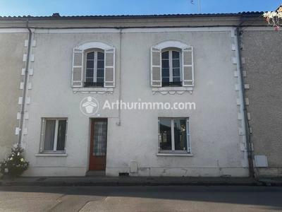 Maison - 100 m² - 4 pièces