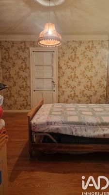 Maison - 98 m² - 4 pièces