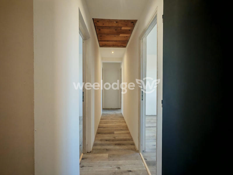 Maison - 171 m² - 7 pièces