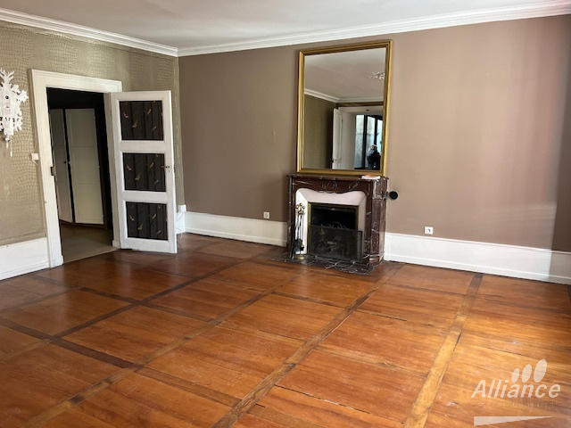 Appartement - 126 m² - 5 pièces