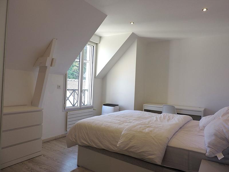 Maison contemporaine - 224 m² - 8 pièces