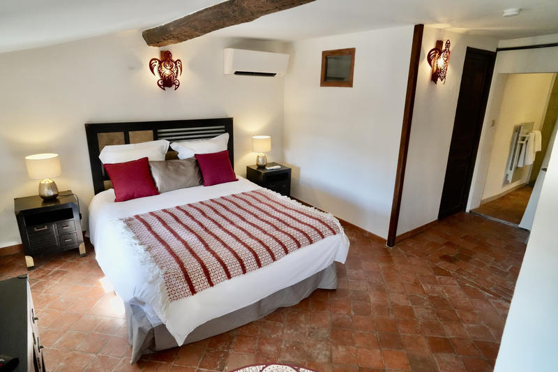 Bastide - 684 m² - 10 pièces