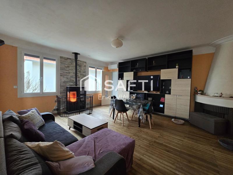 Maison - 93 m² - 4 pièces