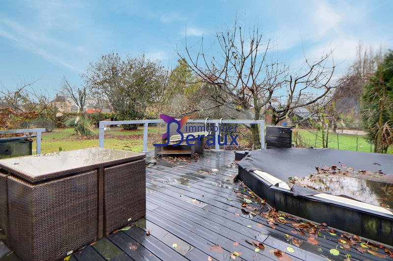 Maison - 160 m² - 7 pièces