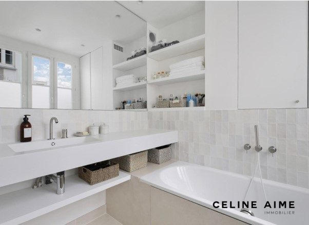 Appartement - 106 m² - 4 pièces