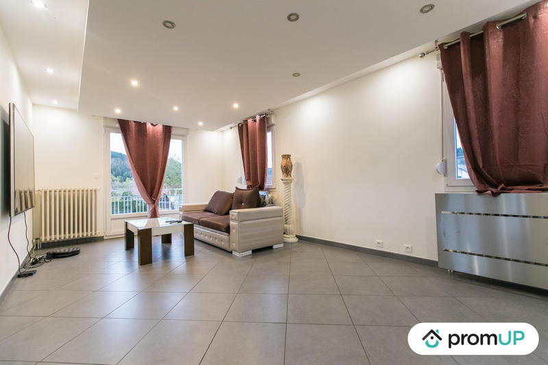 Maison contemporaine - 314 m² - 9 pièces