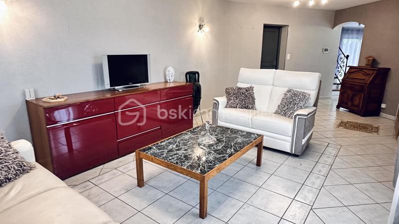 Maison - 141 m² - 6 pièces