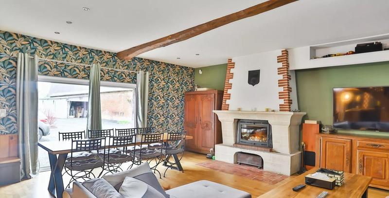 Maison - 147 m² - 8 pièces