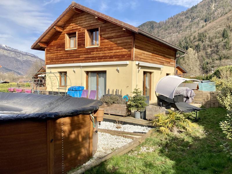 Châlet - 130 m² - 5 pièces