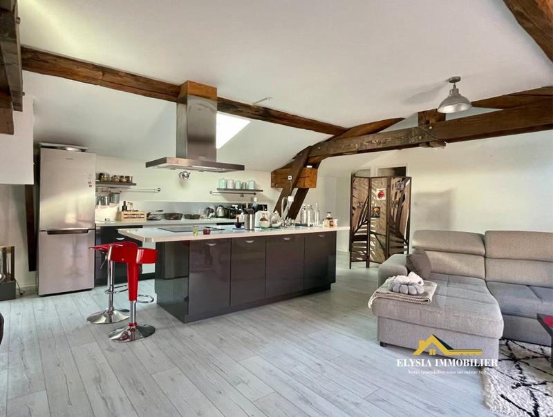 Appartement - 102 m² - 3 pièces