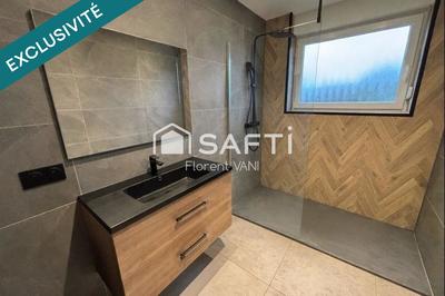 Maison - 170 m² - 8 pièces