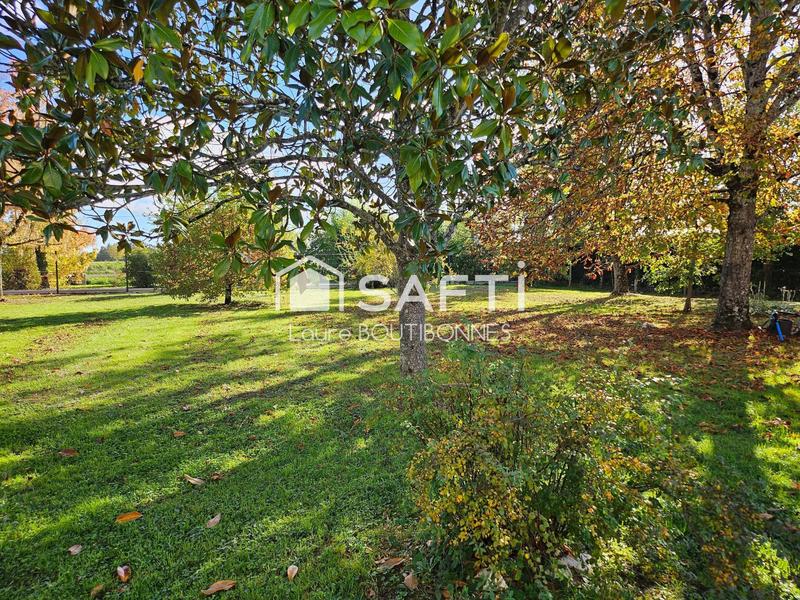 Maison - 263 m² - 7 pièces