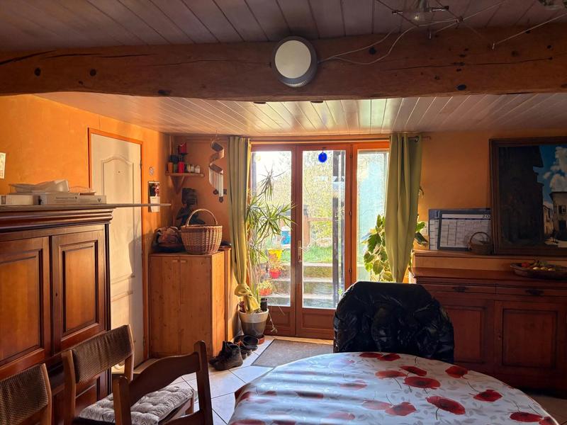 Maison - 202 m² - 6 pièces