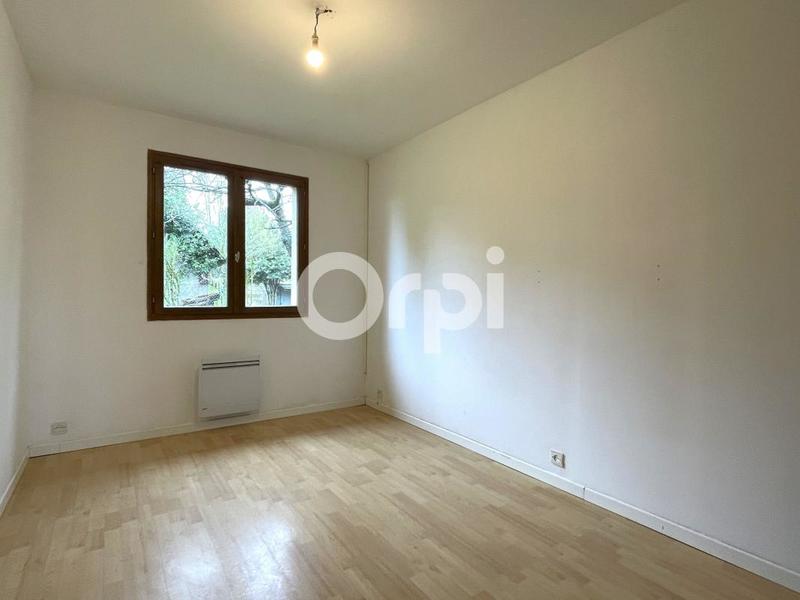 Maison - 96 m² - 5 pièces
