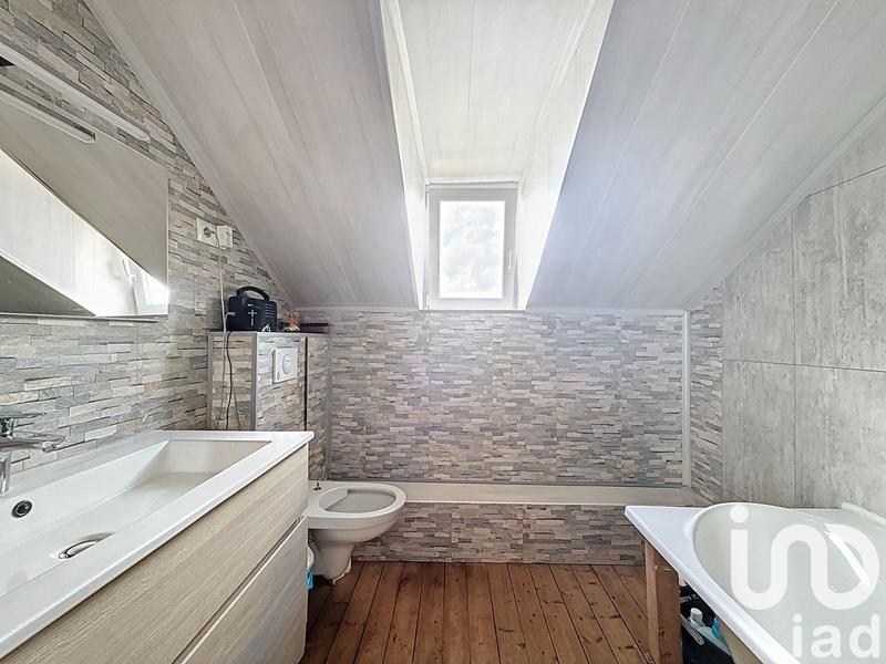 Maison - 150 m² - 7 pièces