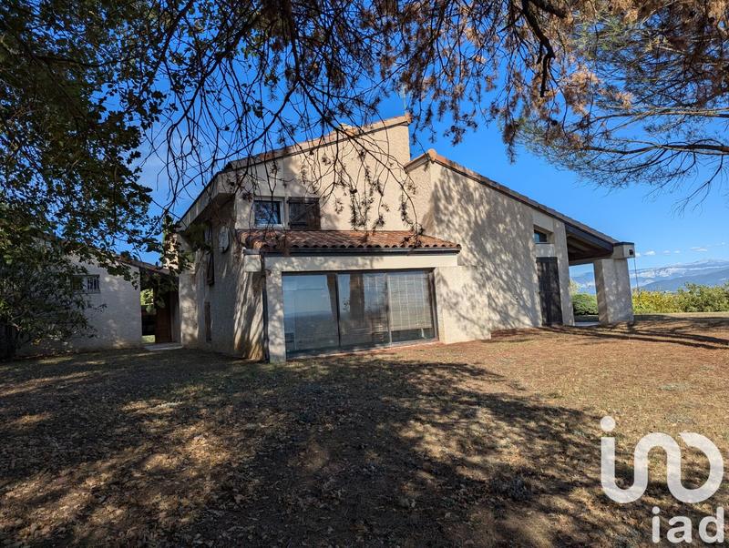 Maison - 311 m² - 7 pièces