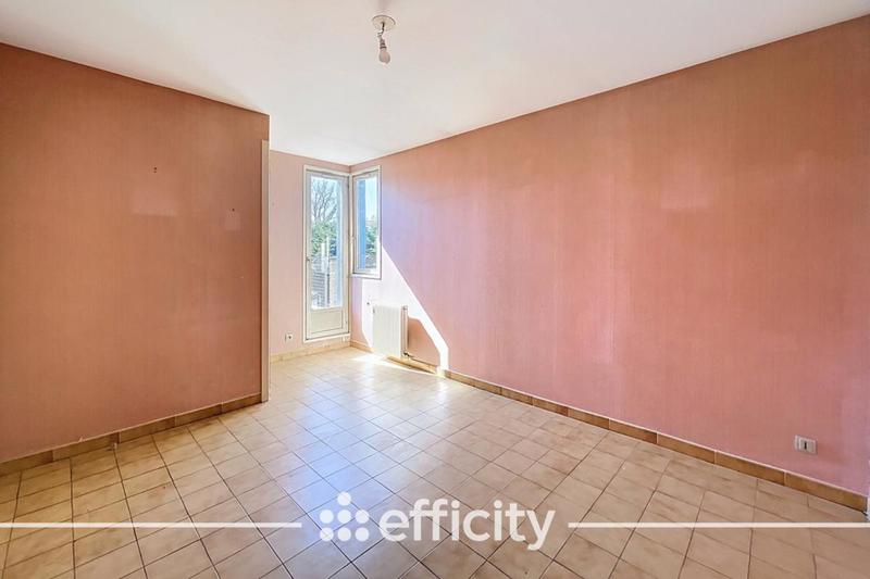 Maison - 86 m² - 4 pièces